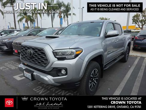 Used 2020 Toyota Tacoma TRD Sport w/ Technology Package RWD image 1