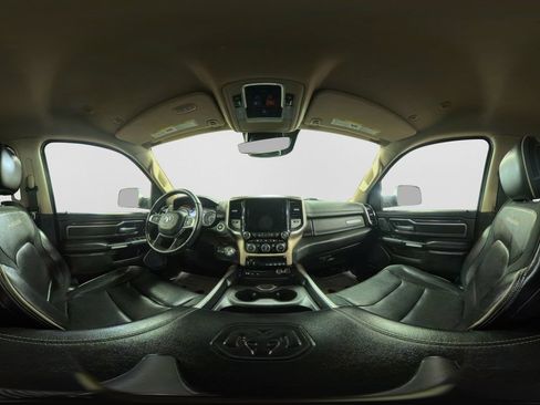 Used 2019 RAM 1500 Laramie AWD/4WD image 46