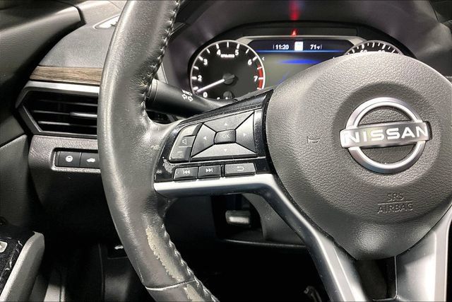 Used 2024 Nissan Altima 2.5 SL FWD image 12