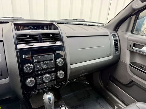 Used 2012 Ford Escape Limited image 21