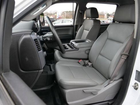 Used 2016 Chevrolet Silverado 3500 W/T image 3