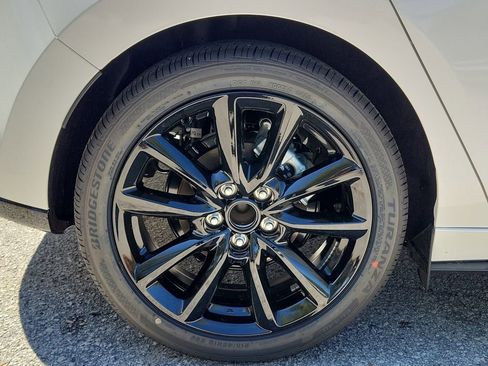 New 2026 MAZDA MAZDA3 2.5 S Hatchback w/ Premium Pkg image 7