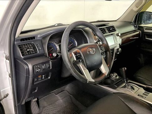 Used 2018 Toyota 4Runner Limited AWD/4WD image 14