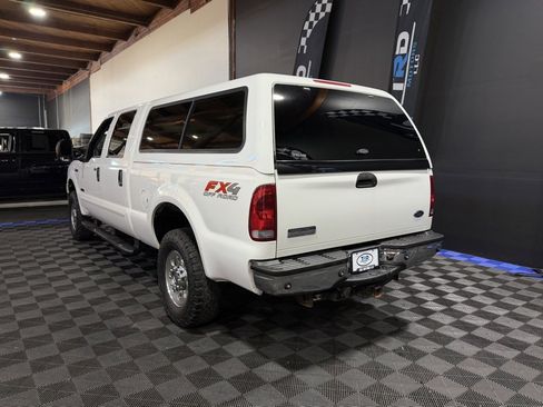 Used 2006 Ford F250 XLT image 3