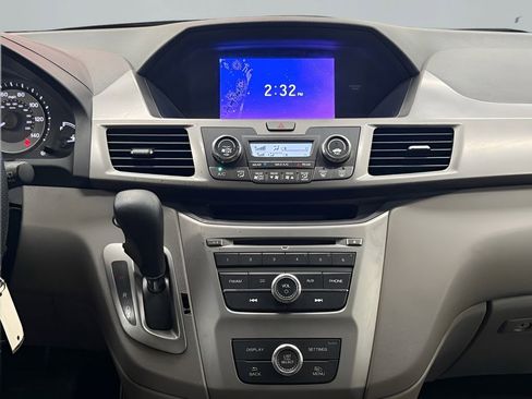 Used 2016 Honda Odyssey LX image 26
