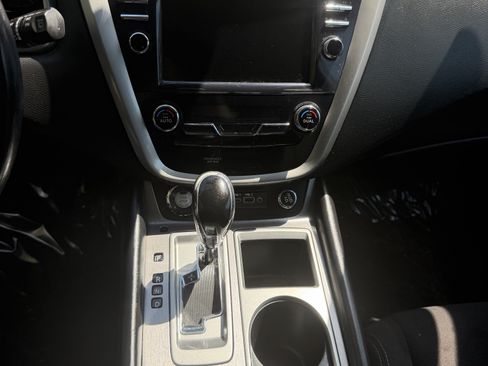 Used 2020 Nissan Murano SV AWD/4WD image 17