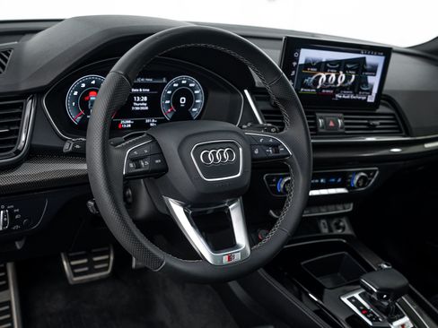 Certified 2023 Audi SQ5 Premium Plus w/ Premium Plus Package AWD/4WD image 9