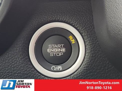 Used 2023 RAM 1500 Lone Star image 24