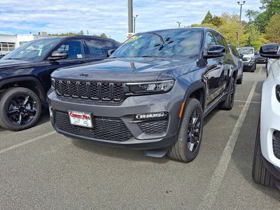 New 2025 Jeep Grand Cherokee Limited