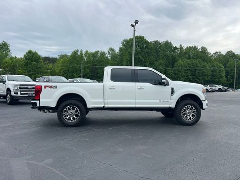 Used 2022 Ford F250 Lariat w/ Lariat Ultimate Package AWD/4WD image 4