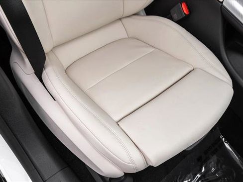 New 2026 Mercedes-Benz CLA 250+ image 29