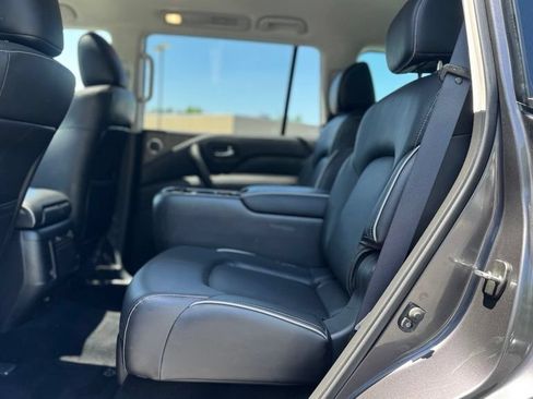 Used 2023 INFINITI QX80 Premium Select w/ All-Season Package AWD/4WD image 26