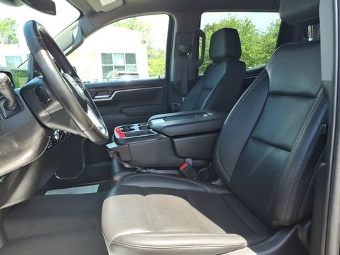 Certified 2025 GMC Sierra 1500 SLT AWD/4WD image 13