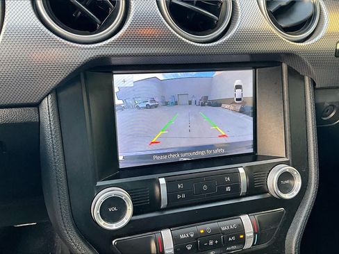 Used 2019 Ford Mustang Coupe w/ Equipment Group 101A RWD image 24
