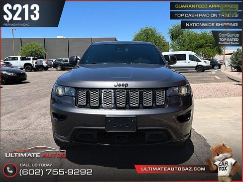 Used 2021 Jeep Grand Cherokee Laredo X AWD/4WD image 6