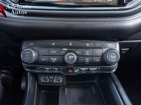 Used 2021 Dodge Durango R/T w/ Blacktop Package RWD image 18