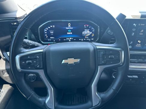 Used 2024 Chevrolet Silverado 2500 LTZ AWD/4WD image 2