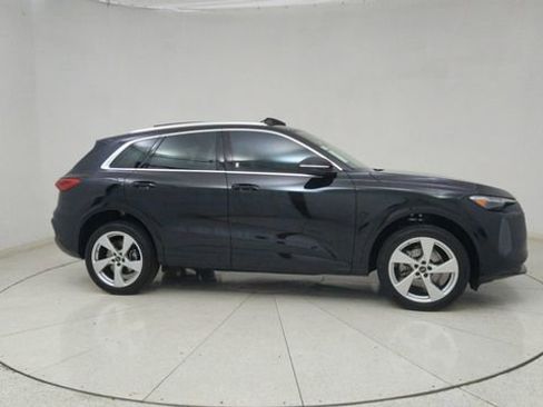 Used 2025 Audi Q5 Premium Plus w/ Premium Plus image 62