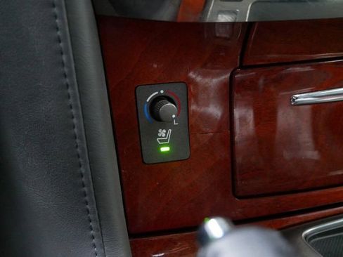 Used 2009 Lexus LX 570 4WD image 22