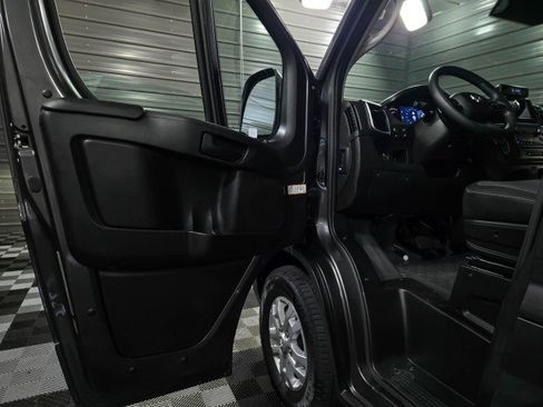 Used 2024 RAM ProMaster 2500 w/ Quick Order Package 22G SLT image 28