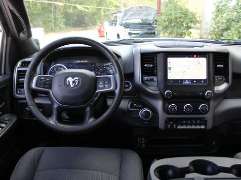 Used 2022 RAM 2500 Tradesman image 27