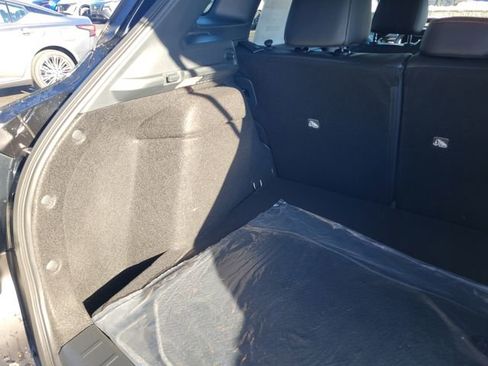 New 2026 Nissan Kicks SR image 34