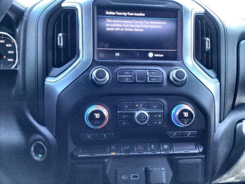 Used 2020 GMC Sierra 1500 Elevation w/ Elevation Value Package image 14