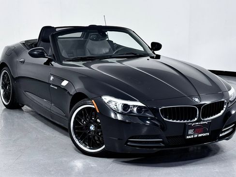 Used 2013 BMW Z4 sDrive28i image 3