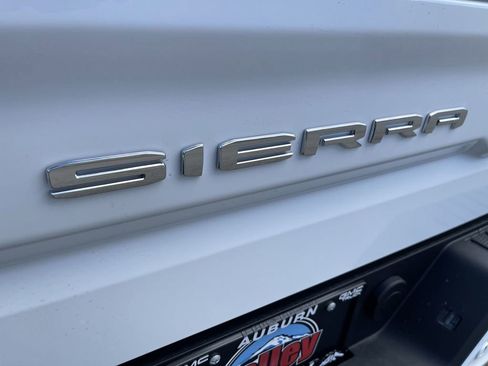New 2026 GMC Sierra 1500 AT4 w/ AT4 Premium Package AWD/4WD image 33