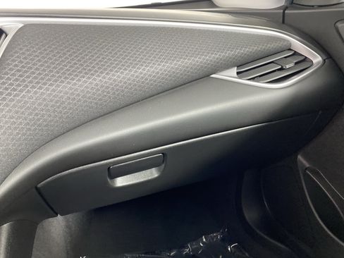 Used 2020 Chevrolet Malibu LS FWD image 32
