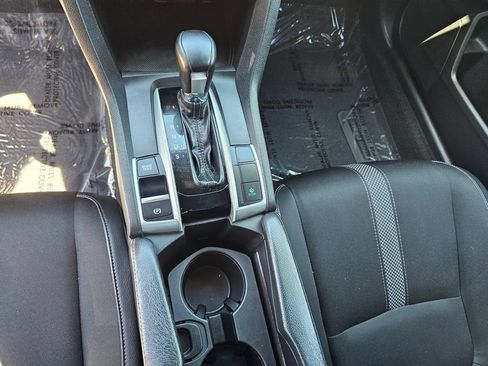 Used 2019 Honda Civic Sport image 29