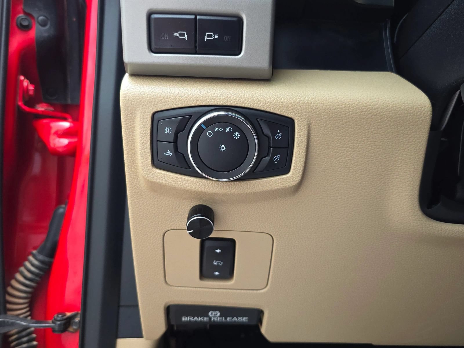 Used 2021 Ford F250 Lariat w/ Lariat Value Package AWD/4WD image 14