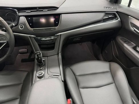 Used 2023 Cadillac XT6 Luxury FWD image 33