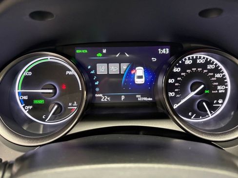 Used 2022 Toyota Camry XSE FWD image 24