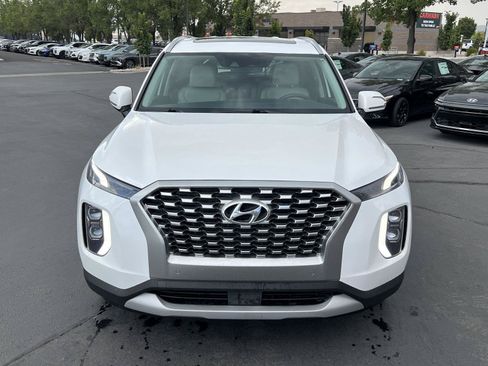 Used 2021 Hyundai Palisade SEL w/ Premium Package AWD/4WD image 3
