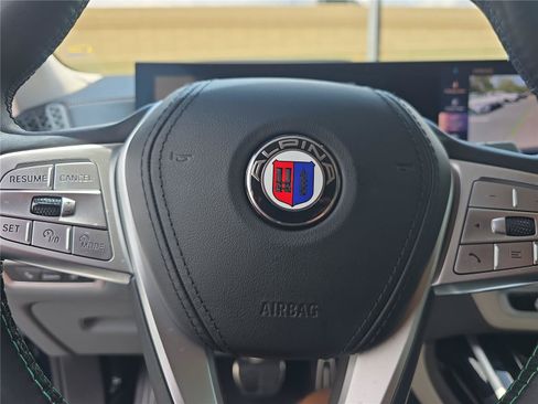Used 2025 BMW ALPINA XB7 AWD/4WD image 25