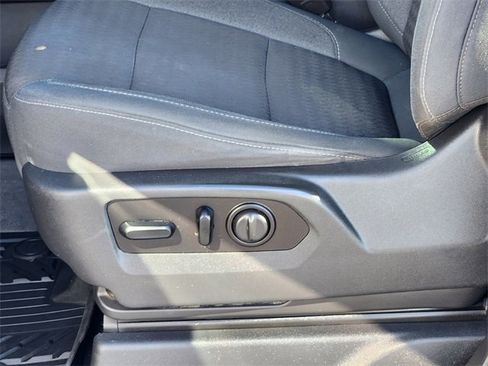 Used 2021 Chevrolet Silverado 1500 RST image 16