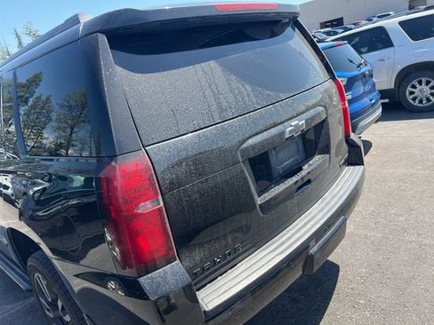 Used 2019 Chevrolet Tahoe Premier AWD/4WD image 10