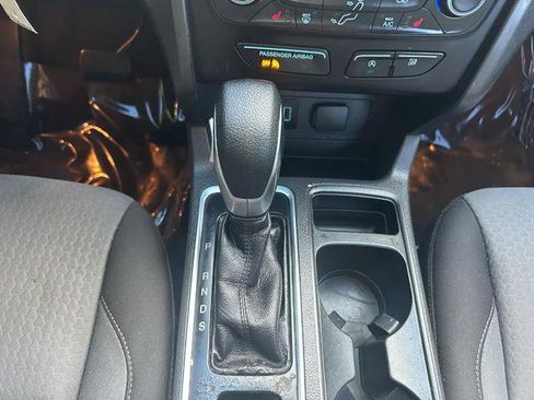 Used 2018 Ford Escape SE AWD/4WD image 15