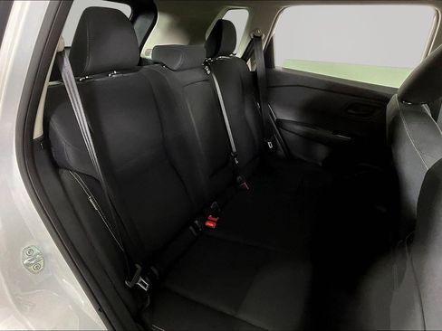 Used 2024 Nissan Rogue S image 24