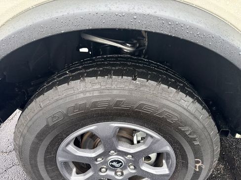 Used 2025 Ford Bronco Big Bend image 21