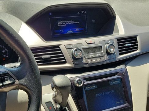 Used 2016 Honda Odyssey EX-L image 25