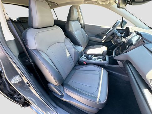 Certified 2025 Subaru Crosstrek 2.5i Limited w/ Crosstrek Mirror Package image 39