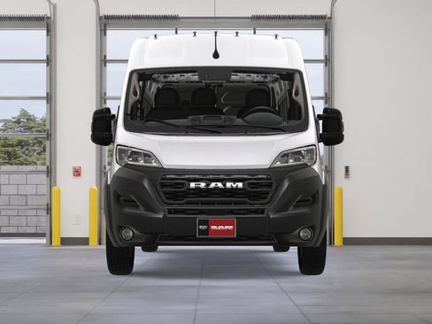 New 2024 RAM ProMaster 2500 w/ Convenience Group FWD image 9