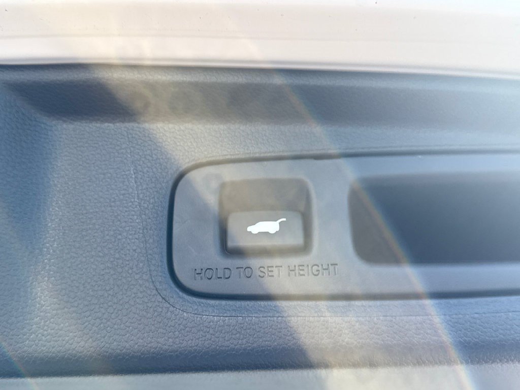 Certified 2025 Honda CR-V EX-L image 17