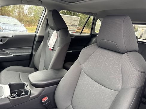 New 2025 Toyota RAV4 XLE w/ Convenience Package FWD image 14