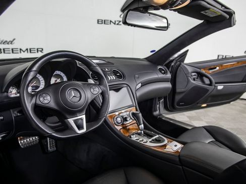 Used 2011 Mercedes-Benz SL 63 AMG image 25
