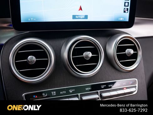 Used 2021 Mercedes-Benz GLC 300 4MATIC image 27