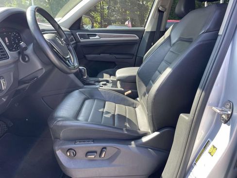 Used 2018 Volkswagen Atlas SEL Premium AWD/4WD image 16