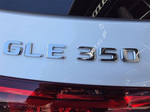 Certified 2022 Mercedes-Benz GLE 350 4MATIC image 40